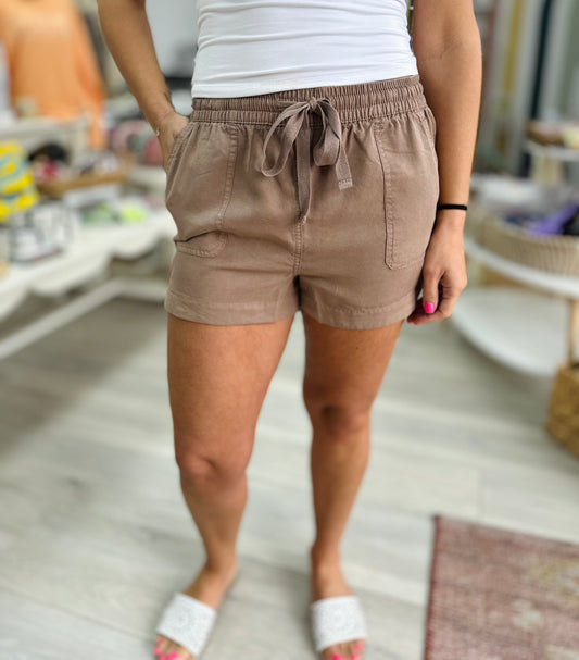 Hazelnut Drawstring shorts