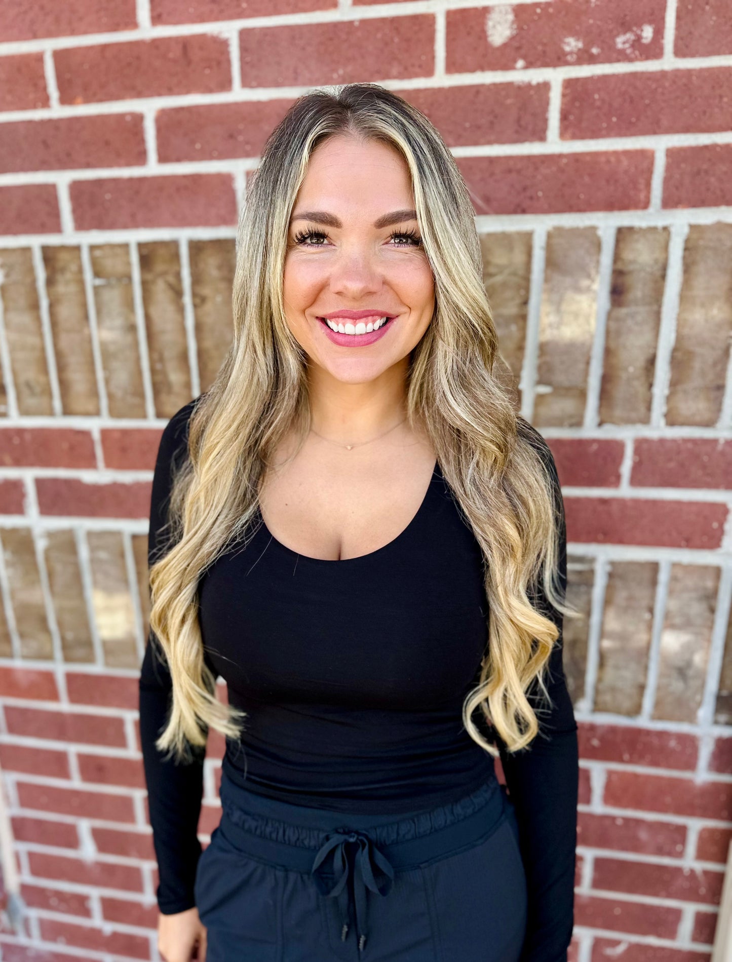 Long Sleeve Scoop Neck Basic Top