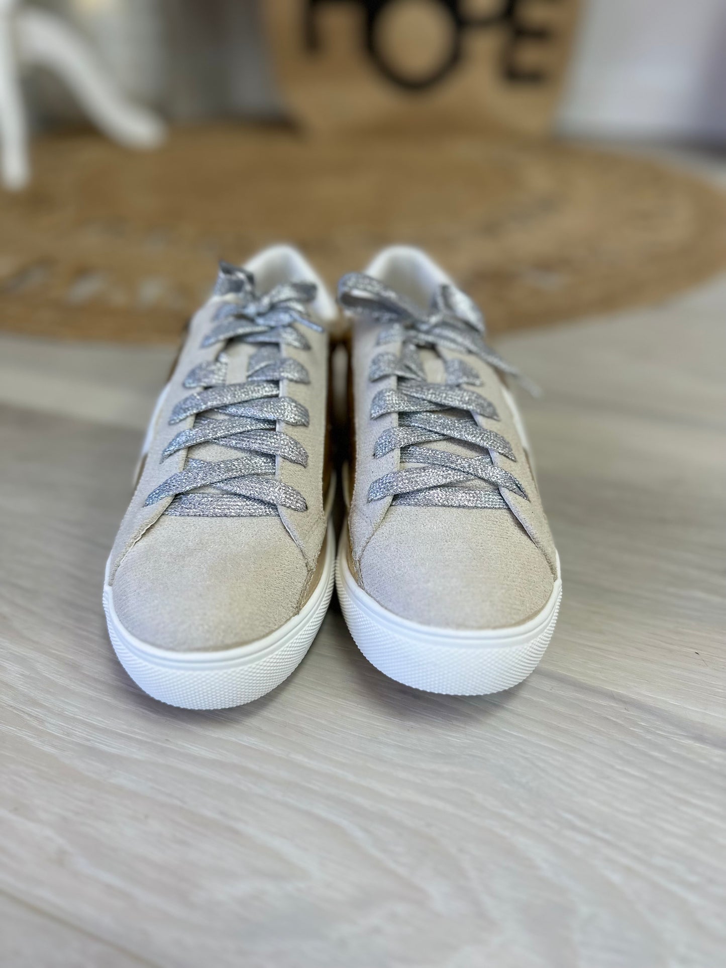 Super Star Metallic Sneaker