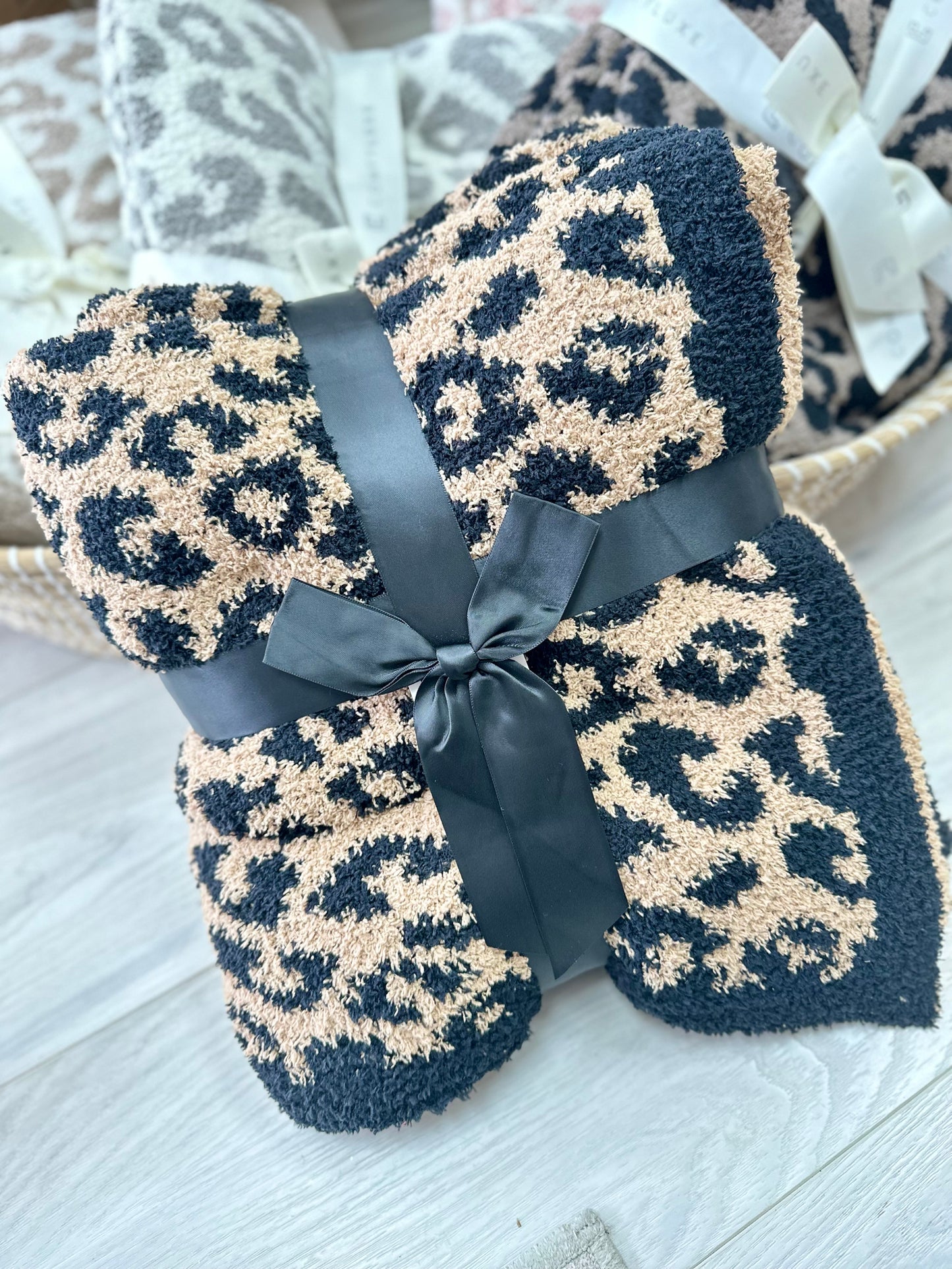 Leopard Print Luxury Soft Throw Blanket