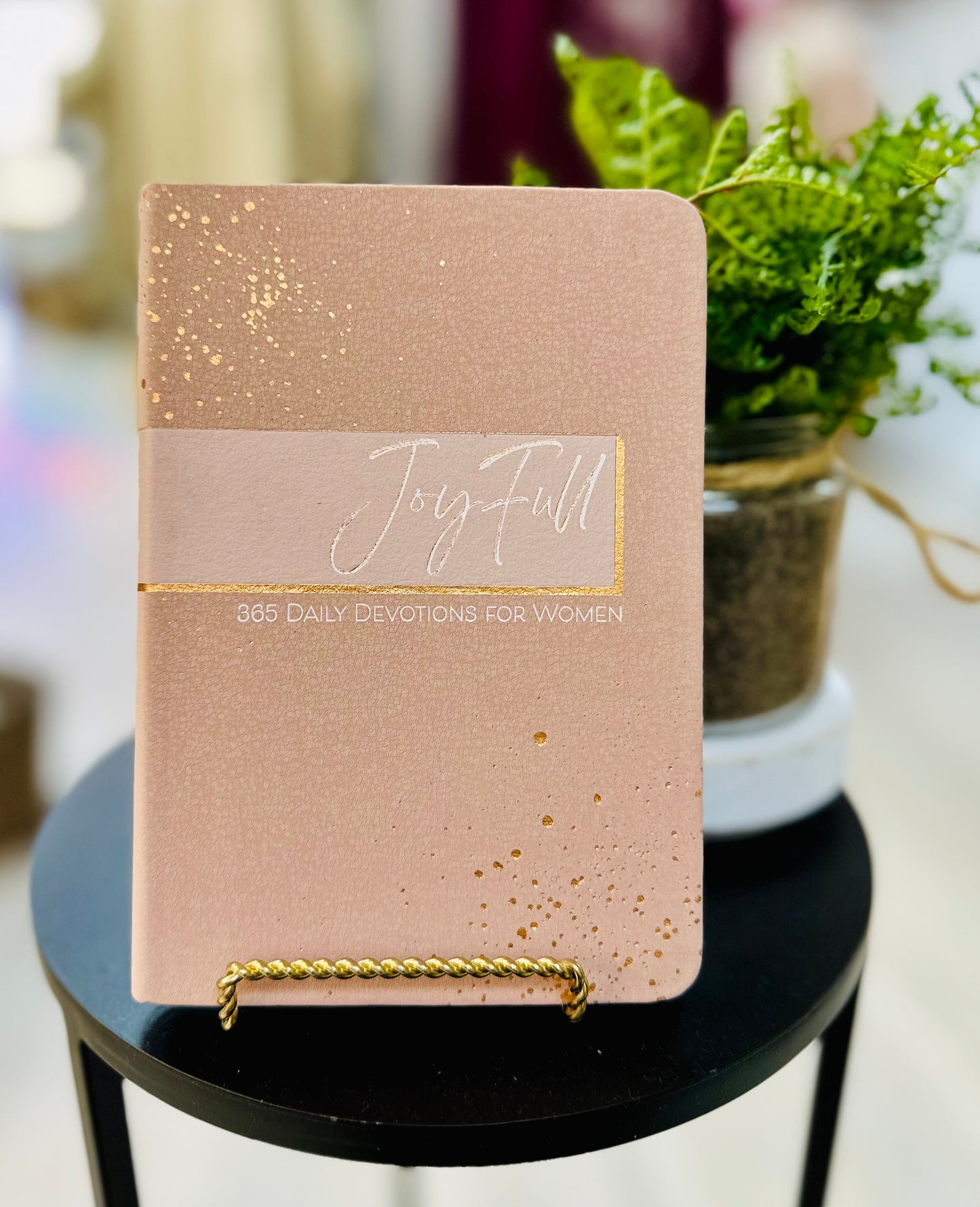 JoyFull 365 Daily Devotional for Women