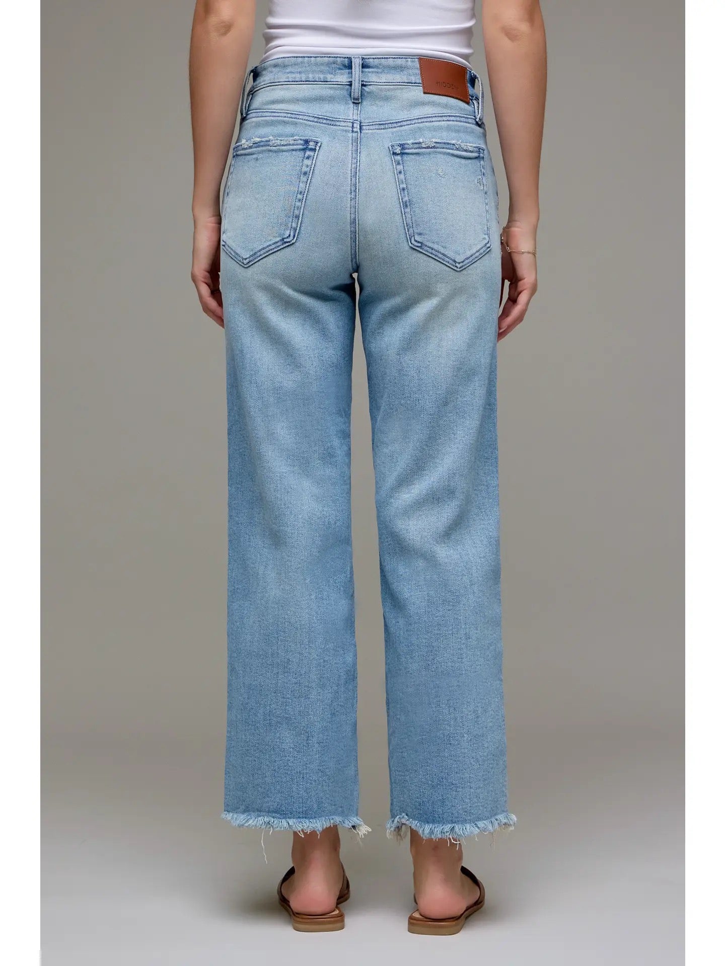 Hidden Medium Light Midt Rise Cropped Classic Jeans