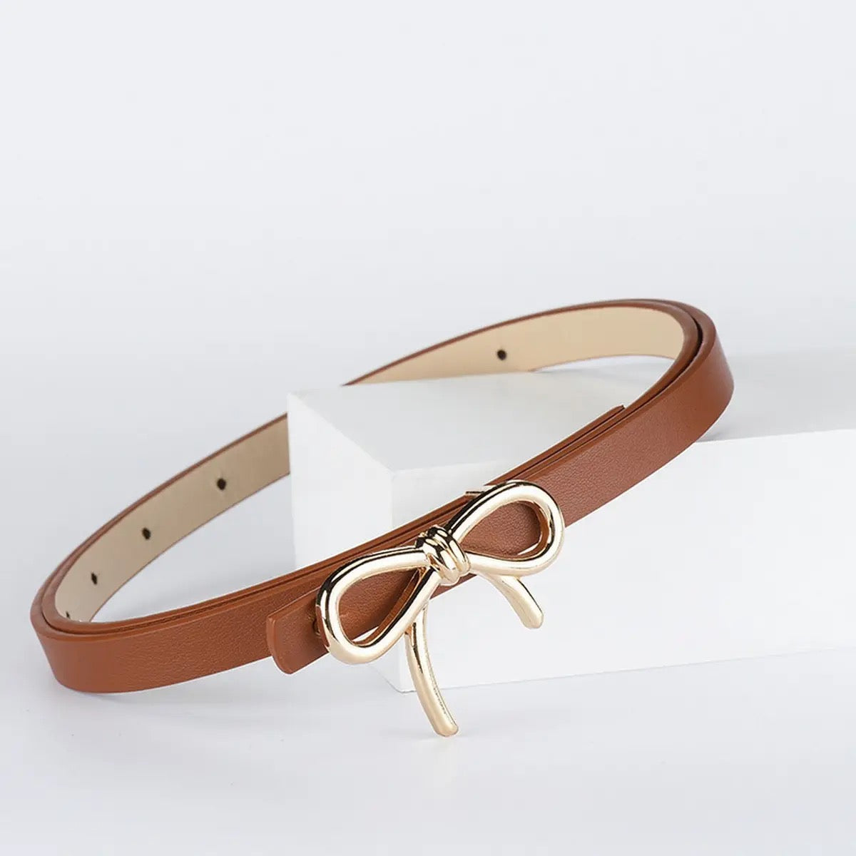 Bow Buckle Leather Skinny Belt