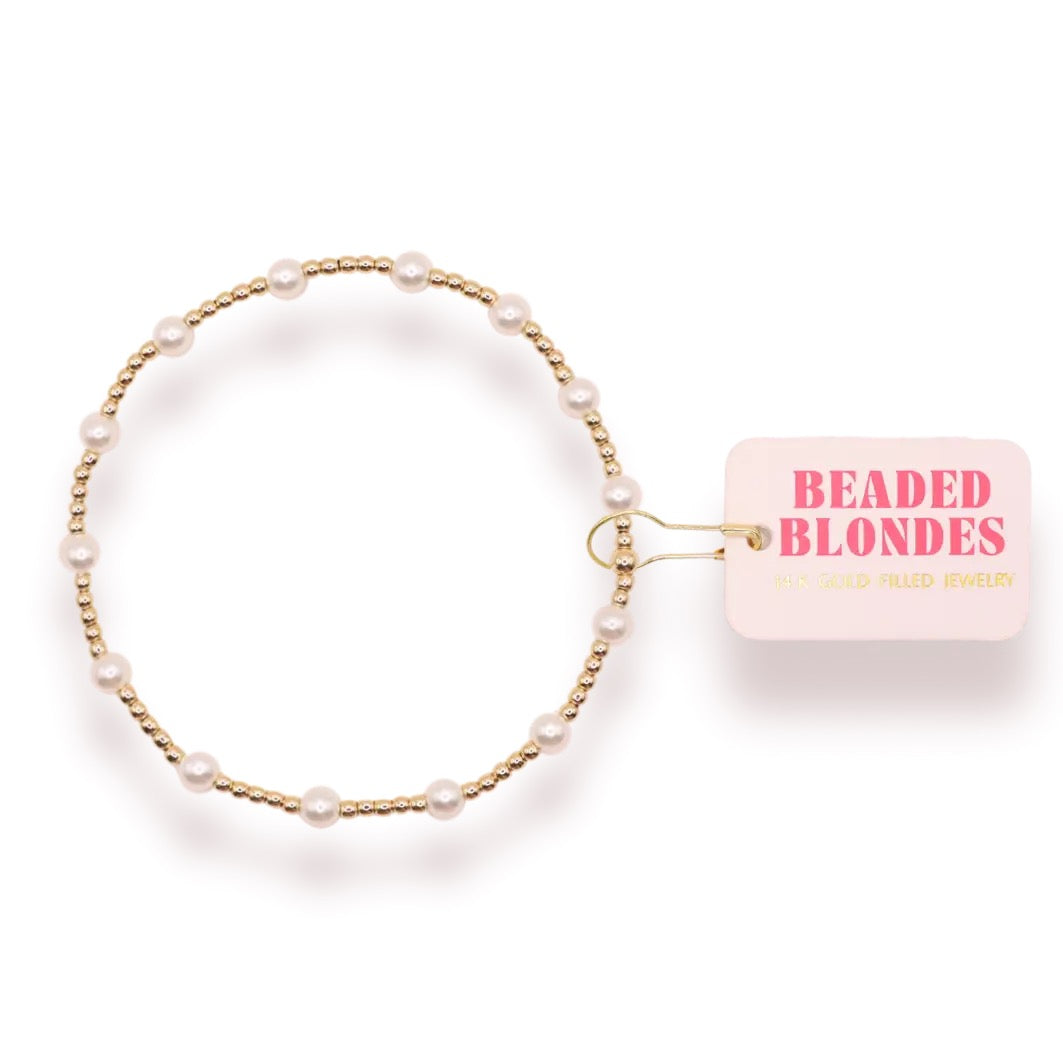Beaded Blondes June Pearl Bracelet in Gold