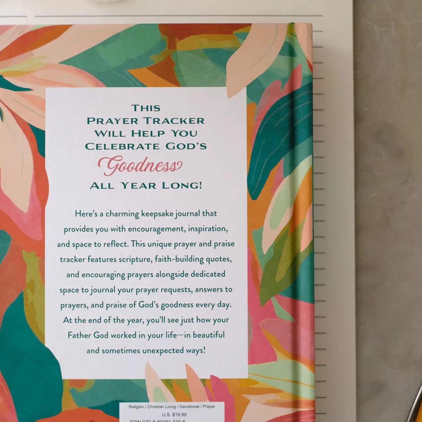 A Year Of God's Goodness: A Prayer & Praise Tracker for Women