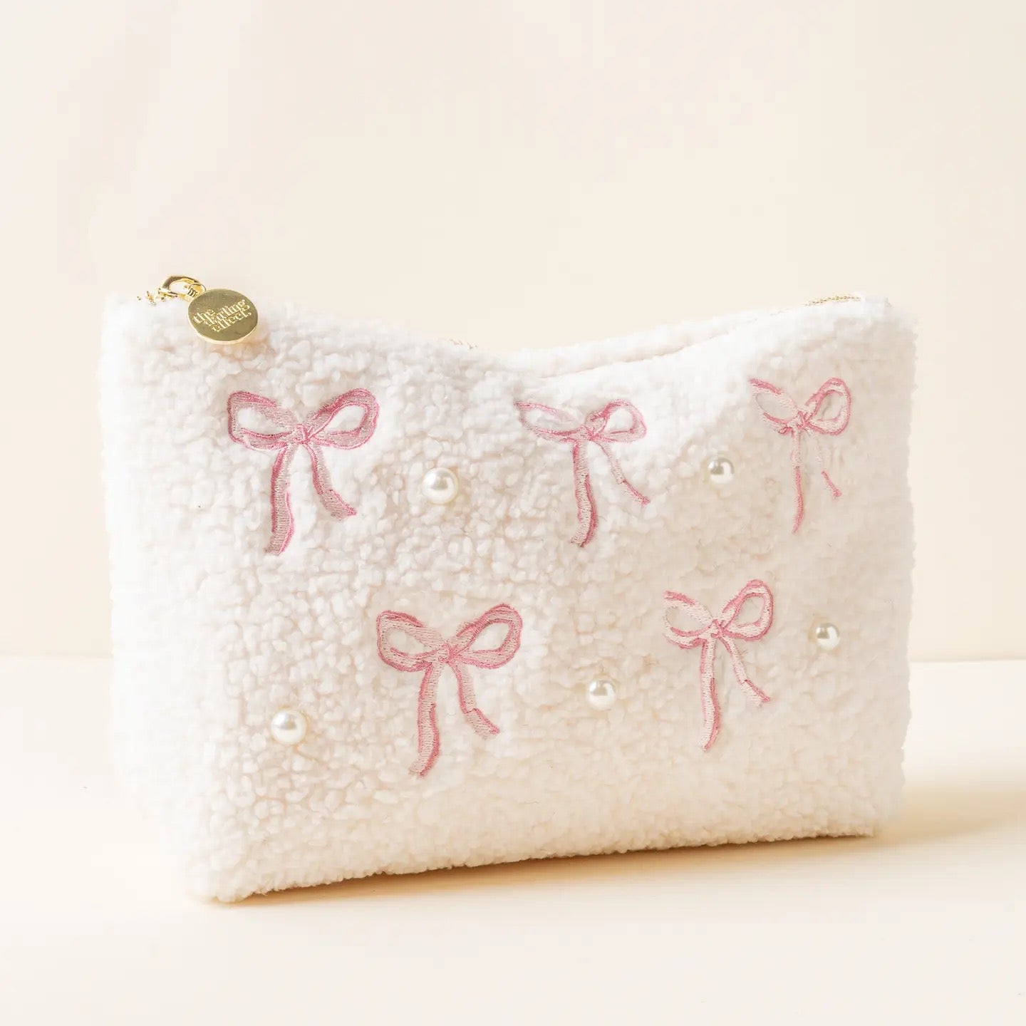 Teddy Sherpa Pouch - Pink Bows