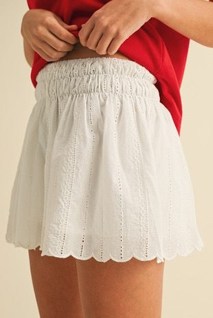 White Scallop Edge Textured Shorts