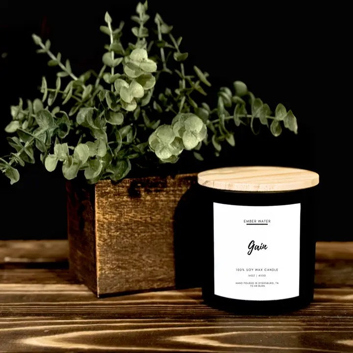 Ember Water 16 oz Candle