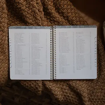A Year In The Bible Volume 1