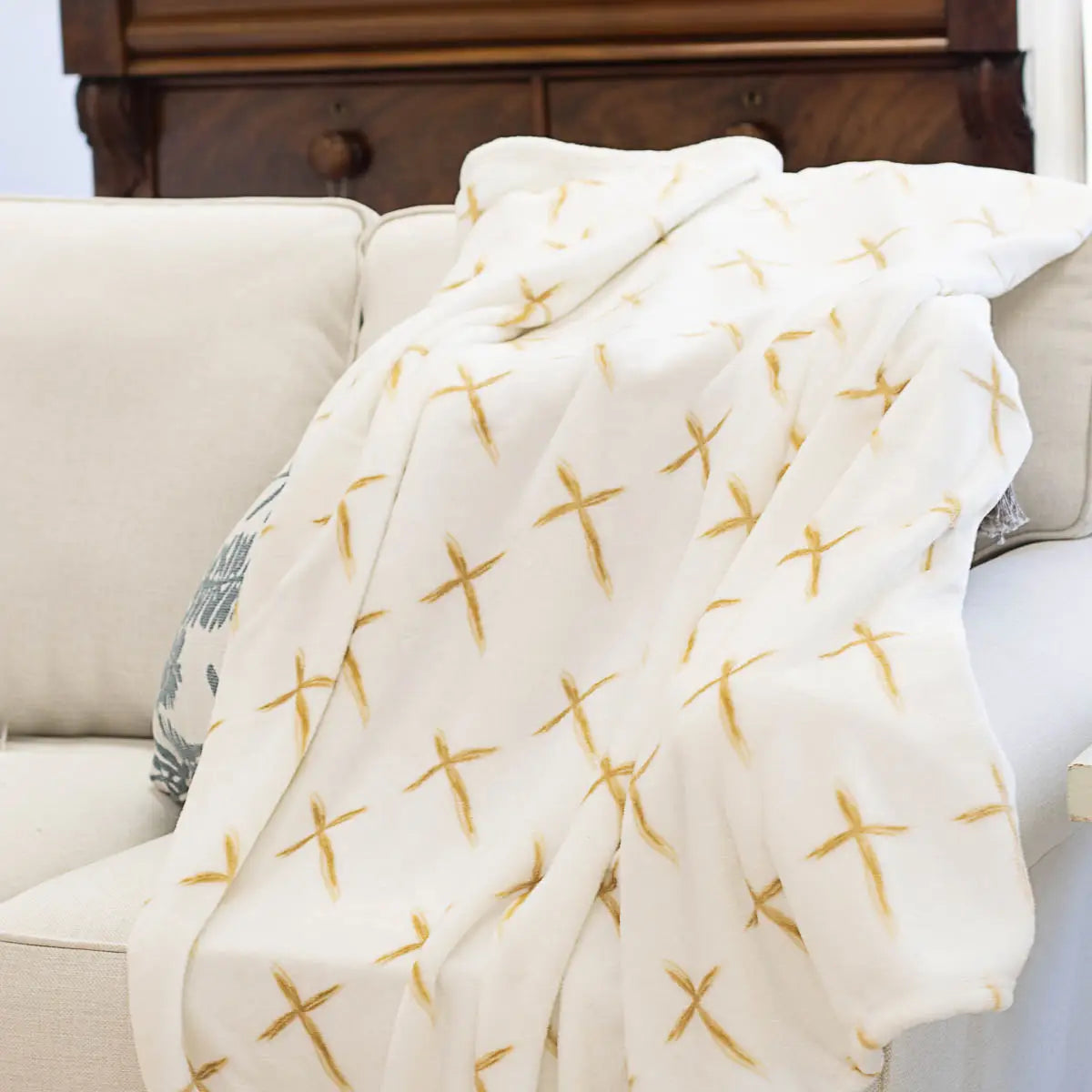 La Croix White & Gold Throw Blanket