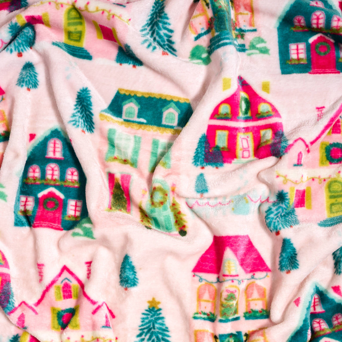 Snuggle Up Plush Blanket-Sugarplum Lane