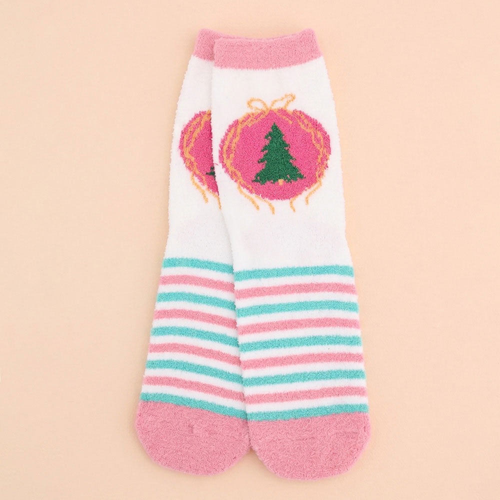 Cozy Pastel Christmas Pattern Soft Crew Socks