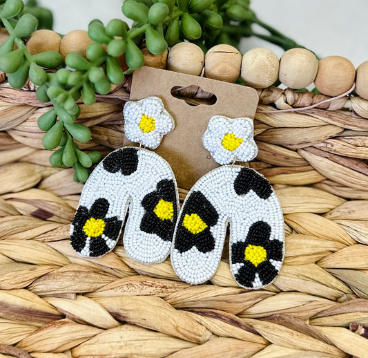 Black and Yellow Beaded Flower Earrings