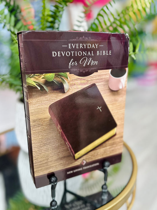 Devotional Bible for Men