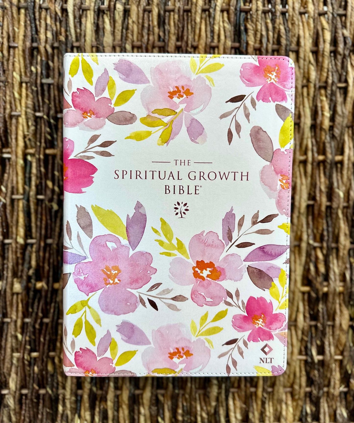 The Spiritual Growth NLT Bible (Color Options)