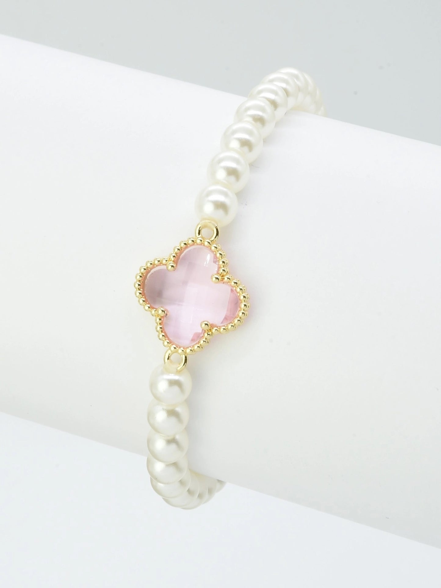 Clover Accent Pearl Stretch Bracelet