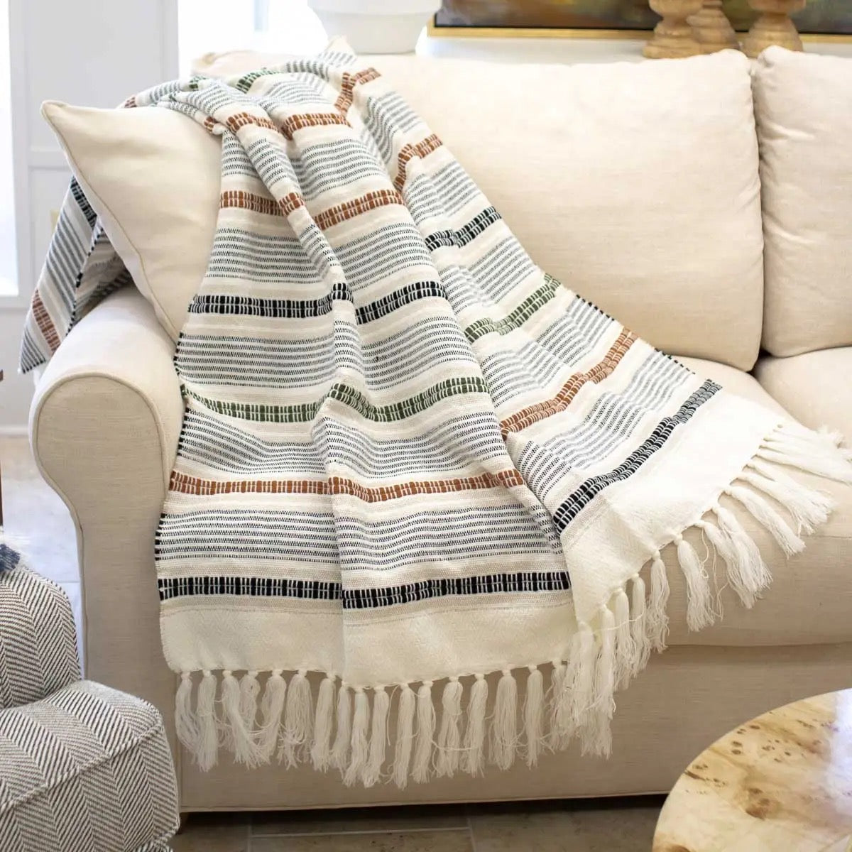 Melshire Throw Blanket Cream/Multi