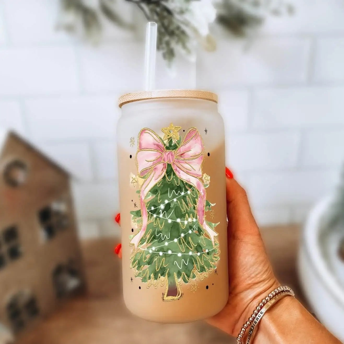 Coquette Bow Christmas Tree 17oz Can Cup