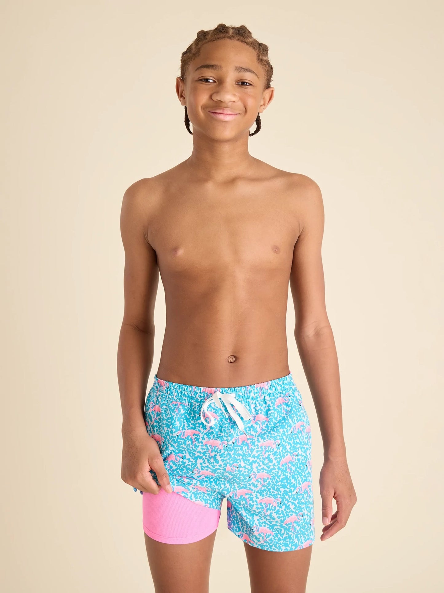 Chubbies YOUTH The Domingos Are For Flamingos Swim Trunk