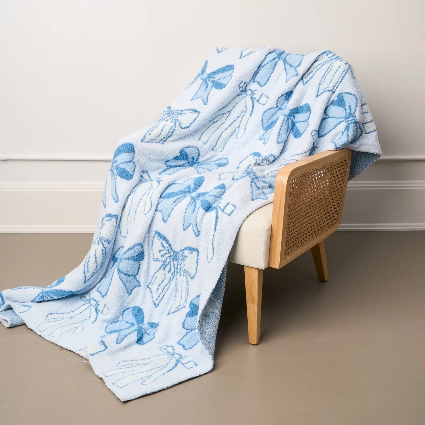 Blushing Blue Bows Luxe Blanket