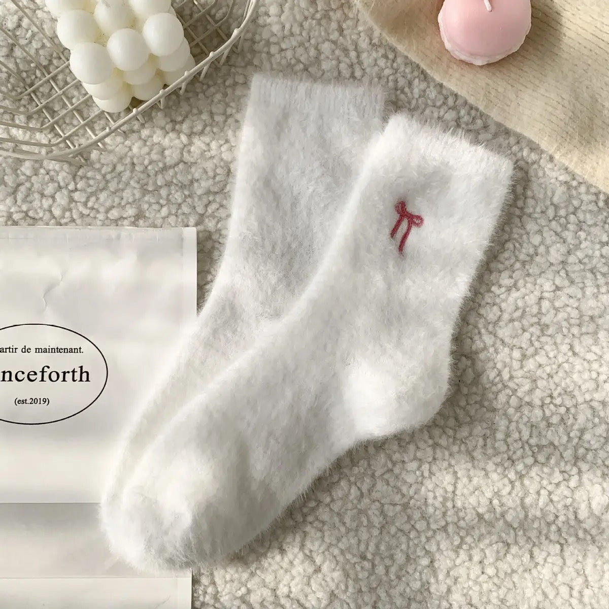 Plush Crew Pink Bow Socks