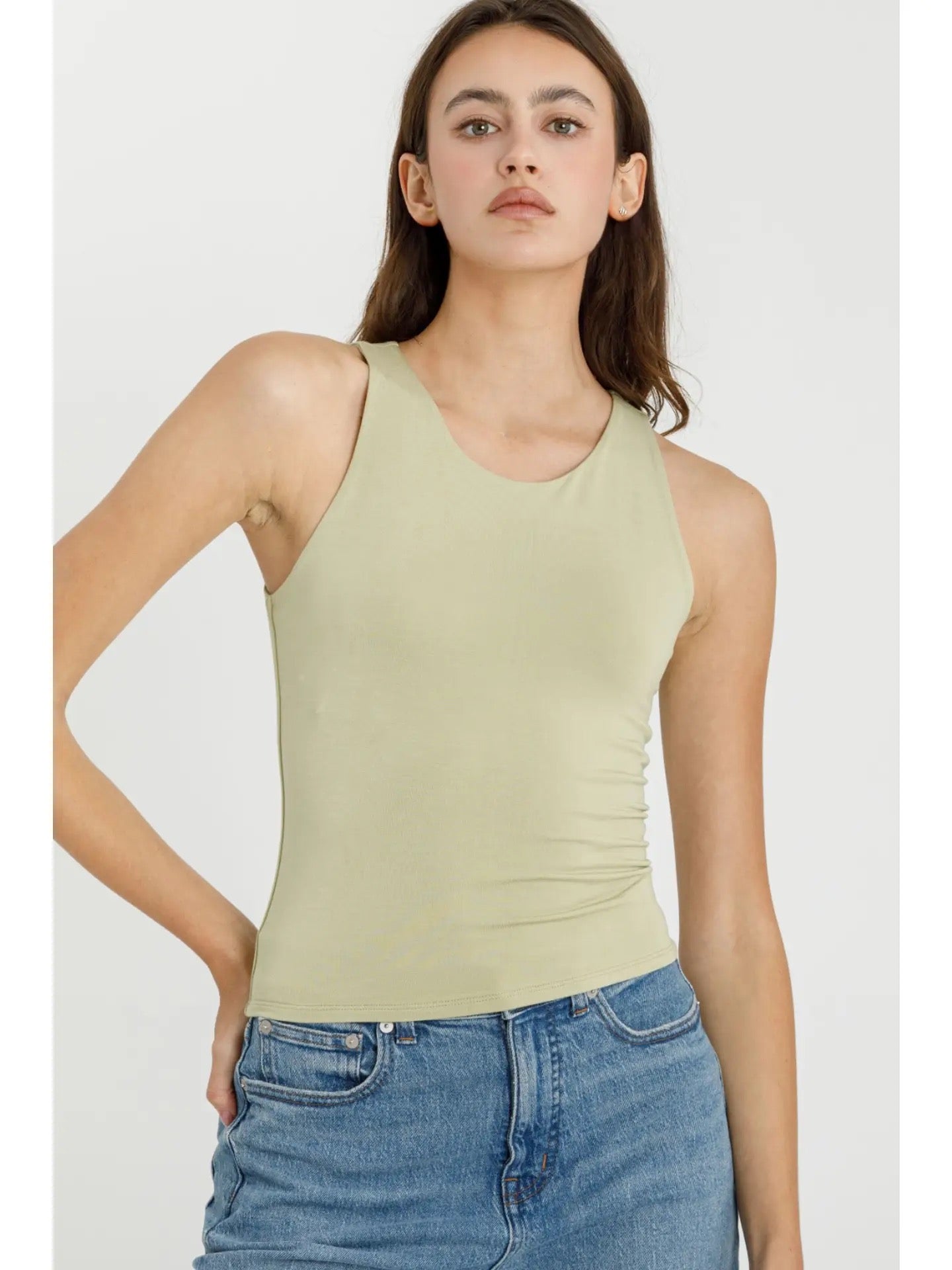 Basic Round Neck Tank