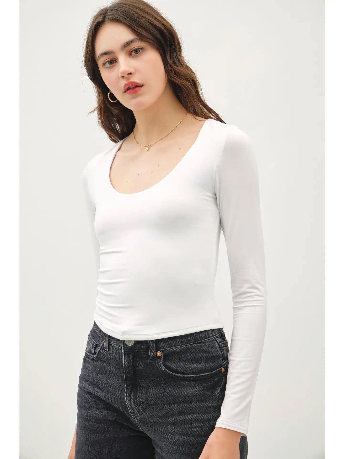 Basic Scoop Neck Long Sleeve Top