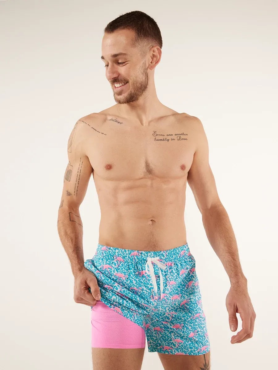 Chubbies The Domingos Are For Flamingos Lined Swim Trunk