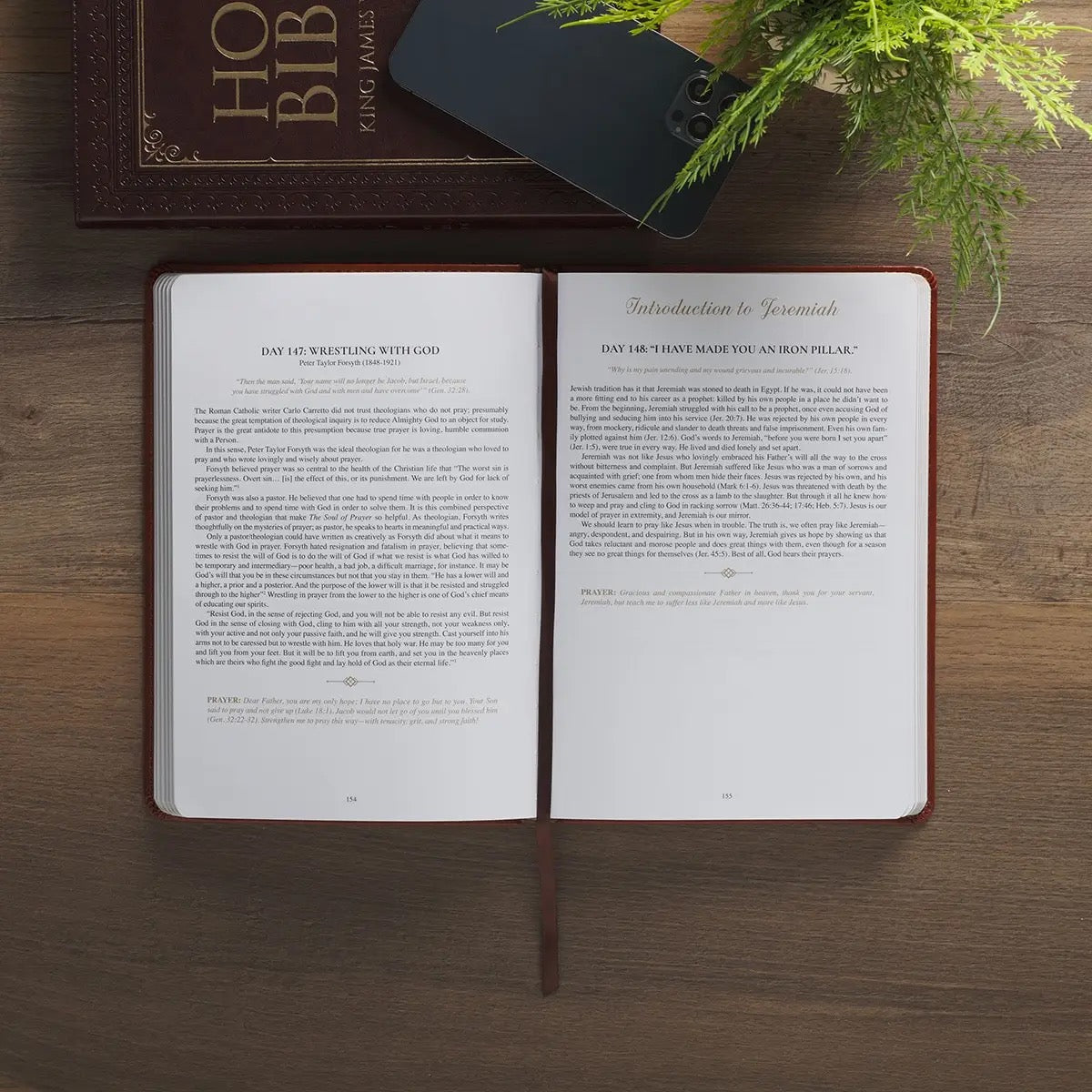 Drawing Near To God 365 Prayer Devotional