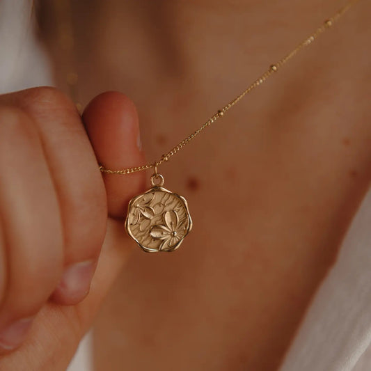 A Worshiping People Necklace