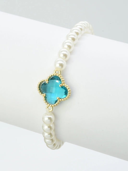 Clover Accent Pearl Stretch Bracelet