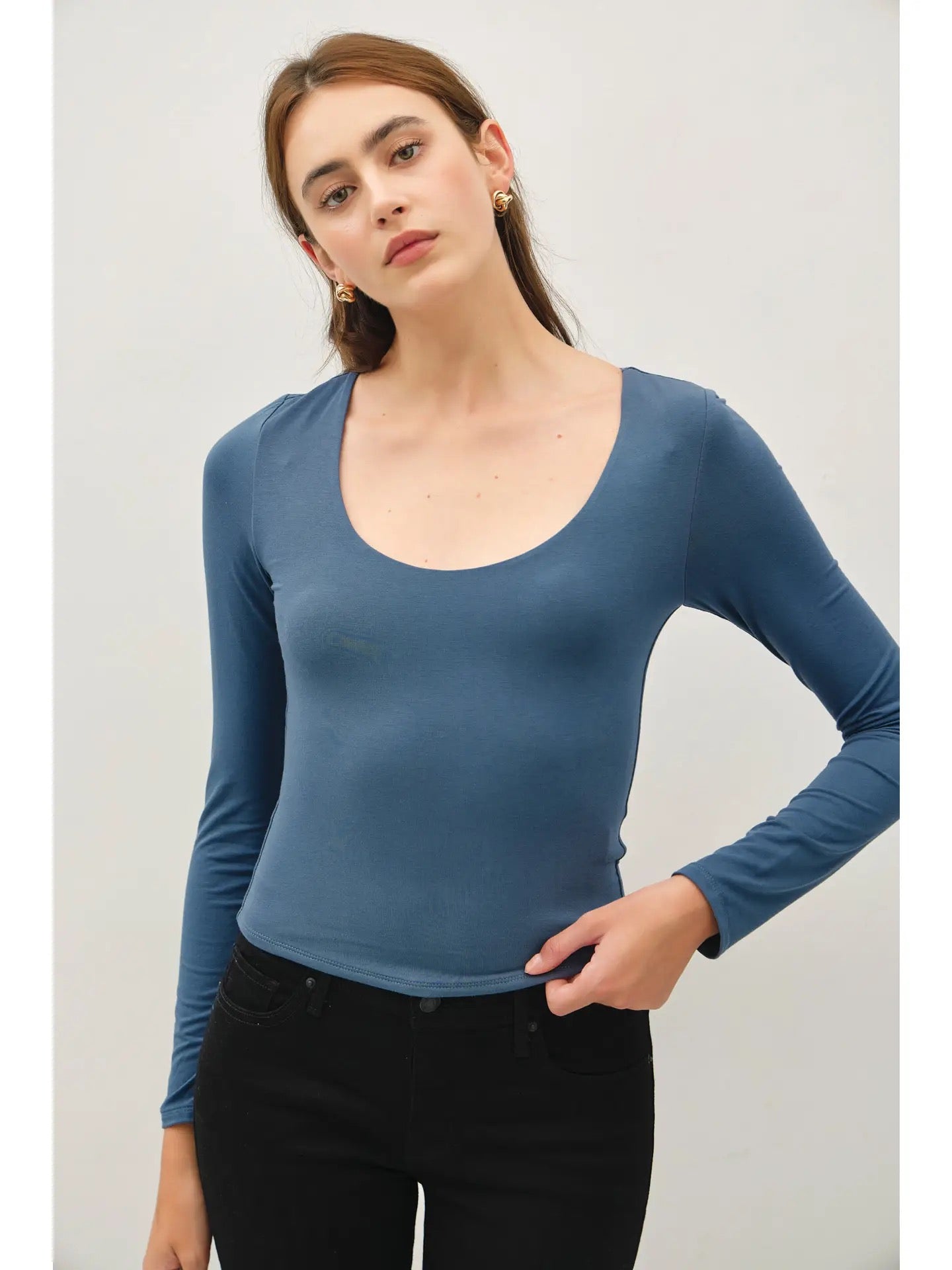 Long Sleeve Scoop Neck Basic Top