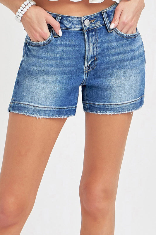 Risen Low Rise Shorts w/ Slit