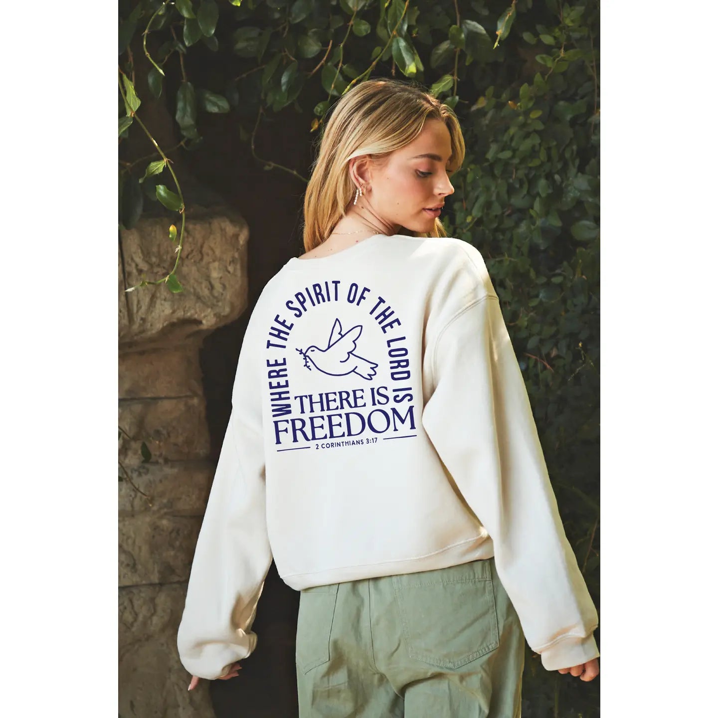 There is a Freedom Cropped Sweatshirt