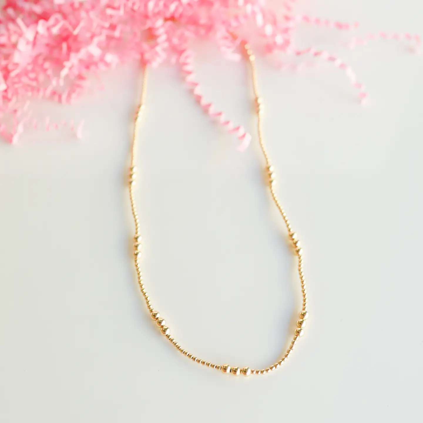 Beaded Blondes Ily Necklace in Gold