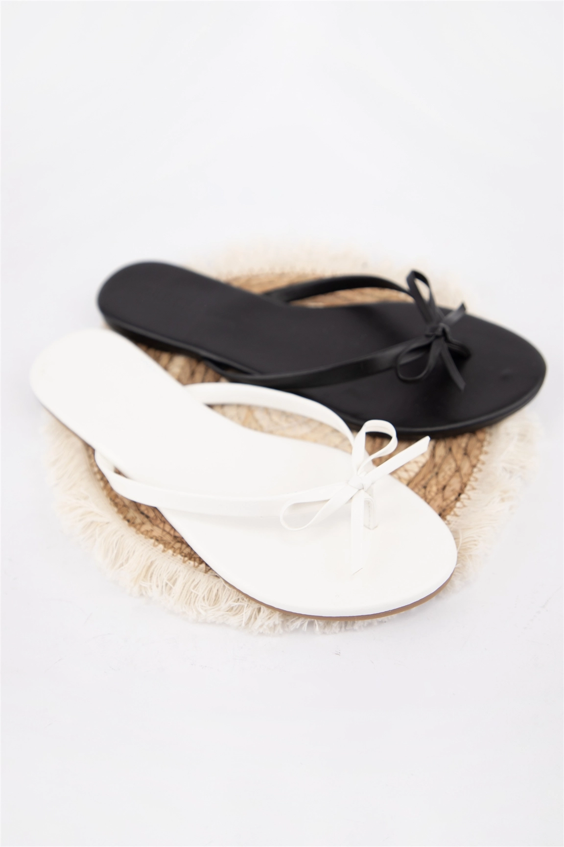 Black Thin Strap Bow Detail Flat Sandals