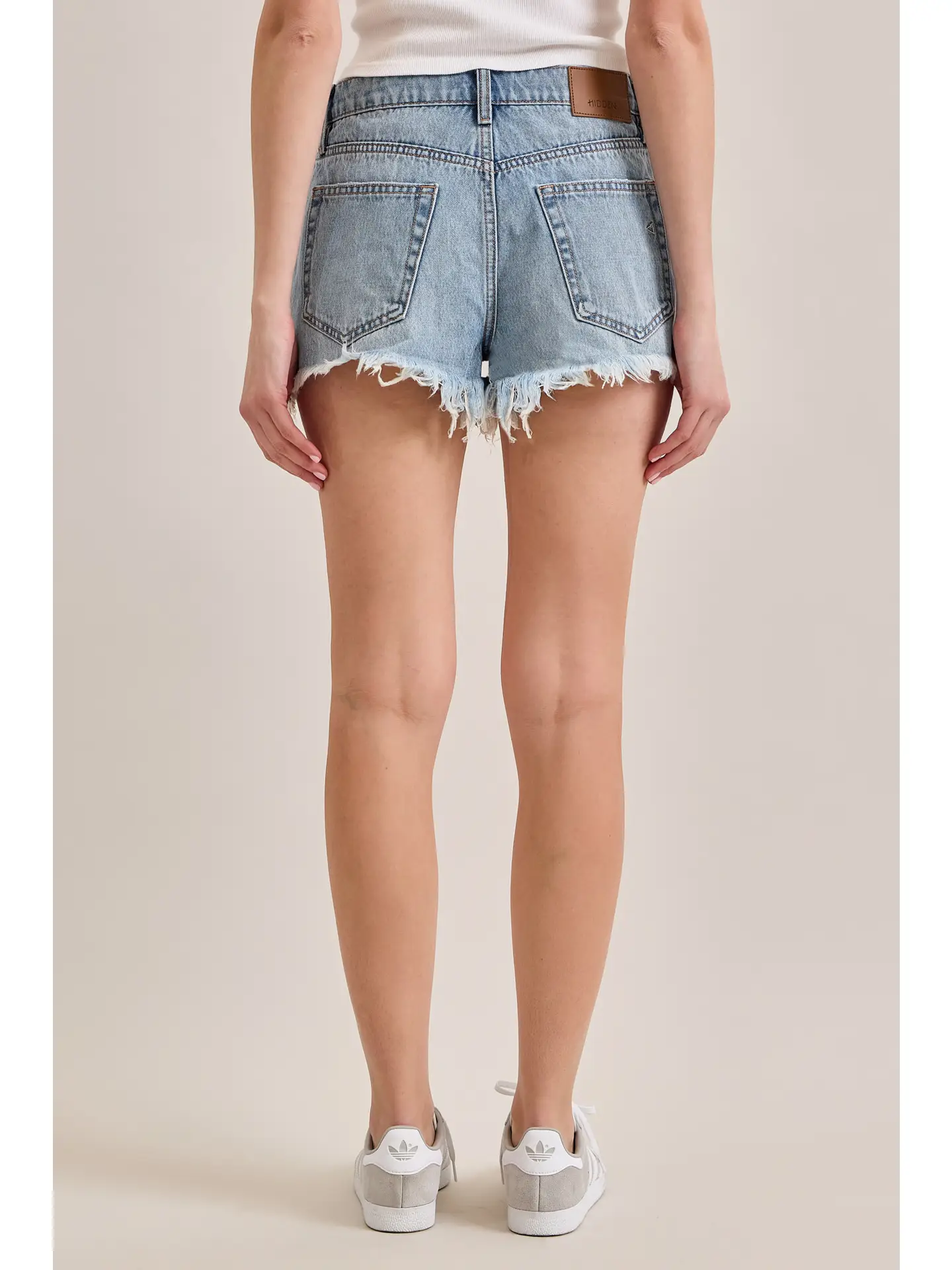 Medium Light Mom Shorts