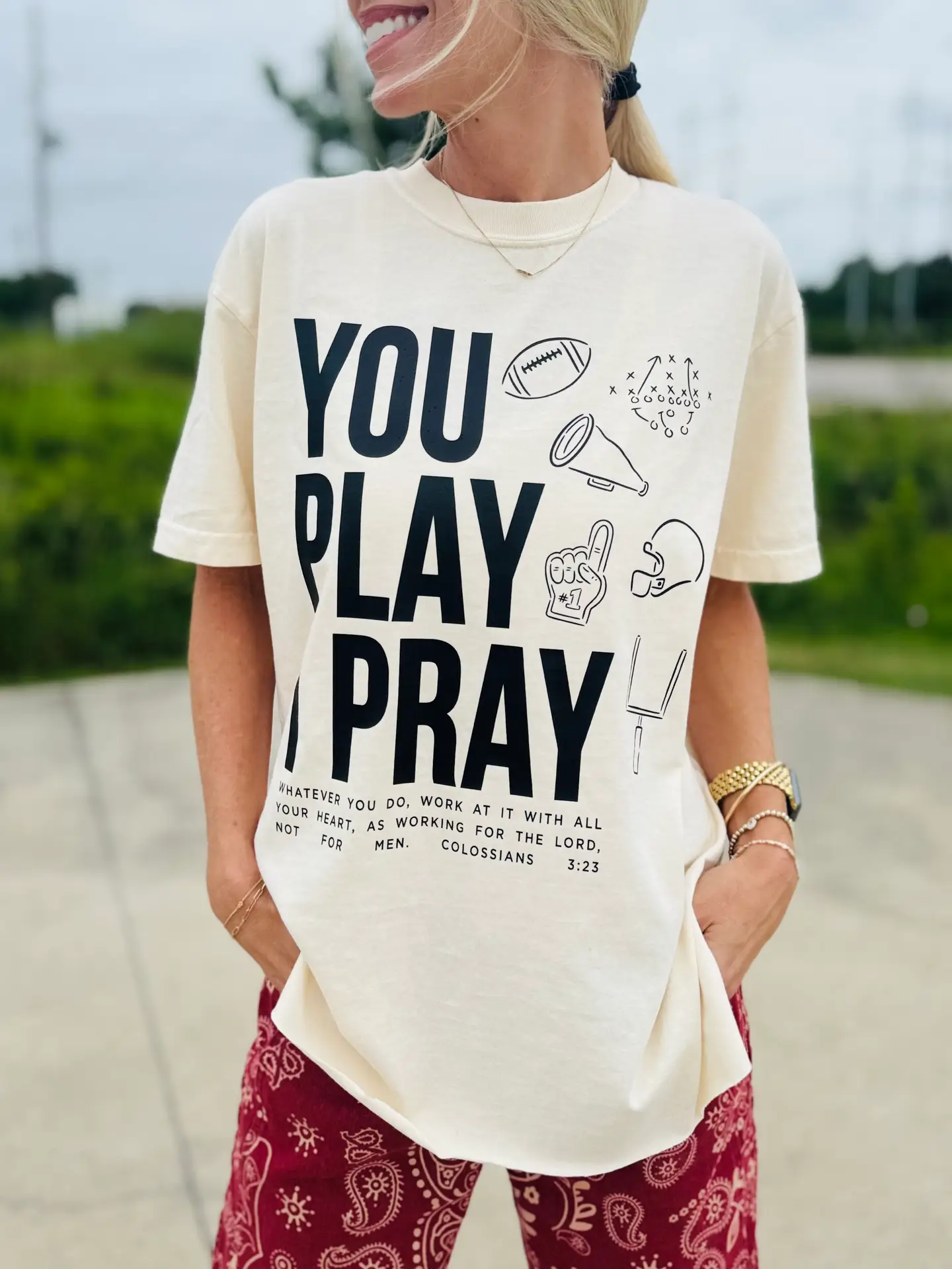 Football Mom T-Shirt | Gameday | Team Spirit Tee